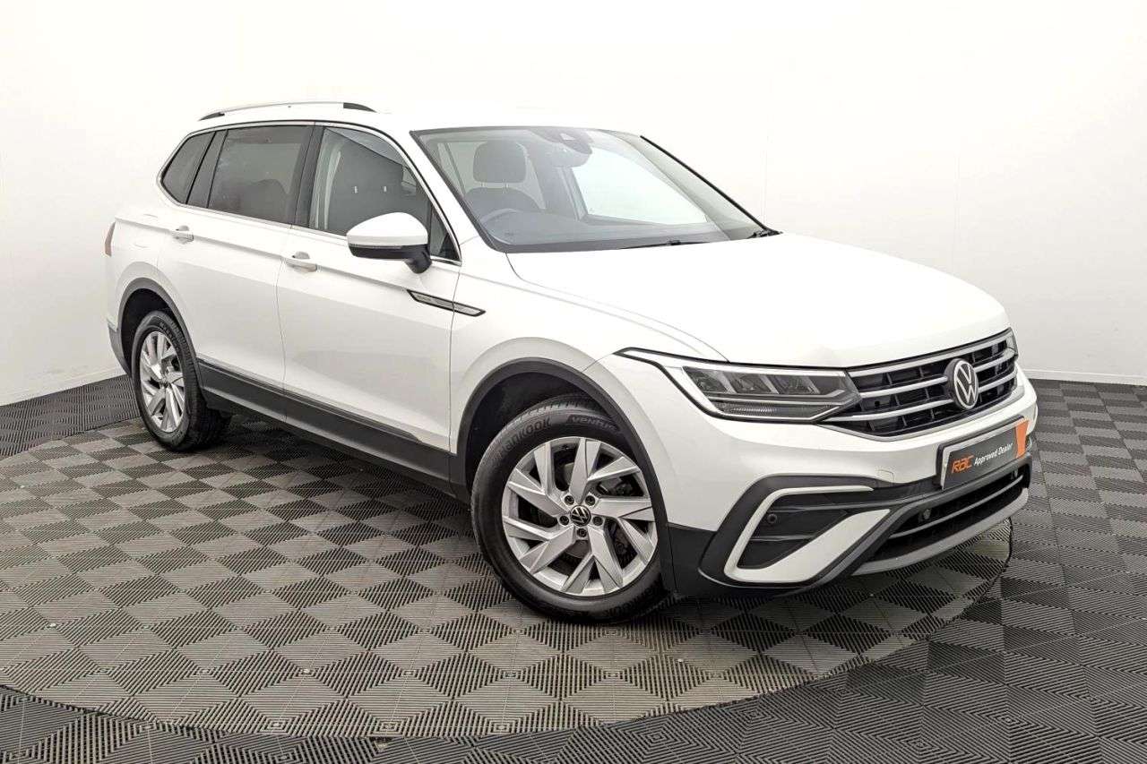 A 2023 VOLKSWAGEN TIGUAN ALLSPACE 1.5 TSI Life SUV 5dr Petrol DSG Euro 6 (s/s) (150 ps) Award Winning 5 Star A 2023 VOLKSWAGEN TIGUAN ALLSPACE 1.5 TSI Life SUV 5dr Petrol DSG Euro 6 (s/s) (150 ps) Award Winning 5 Star