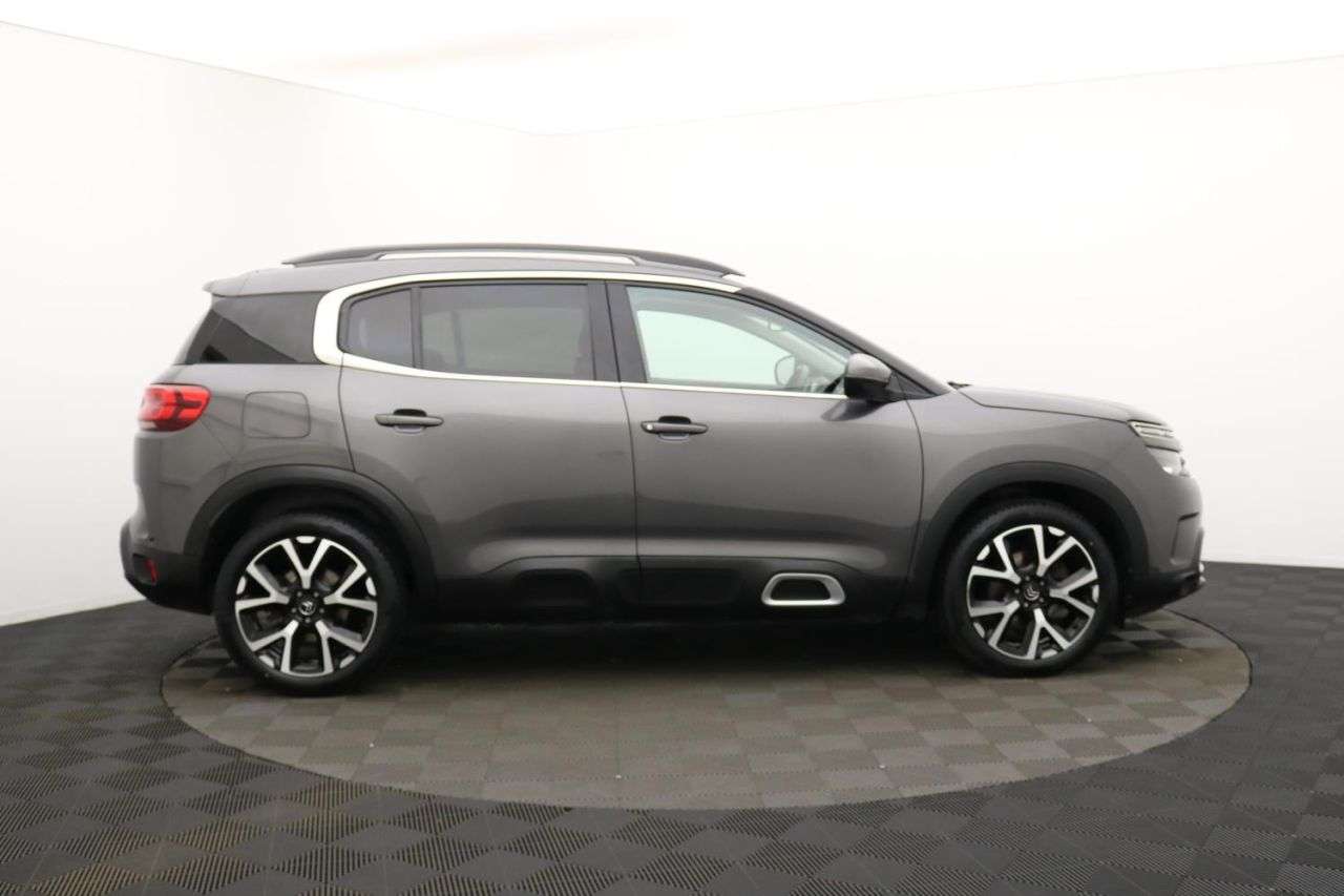 A 2020 CITROEN C5 AIRCROSS 1.5 BlueHDi Flair Plus SUV 5dr Diesel EAT8 Euro 6 (s/s) (130 ps) Award Winn A 2020 CITROEN C5 AIRCROSS 1.5 BlueHDi Flair Plus SUV 5dr Diesel EAT8 Euro 6 (s/s) (130 ps) Award Winn