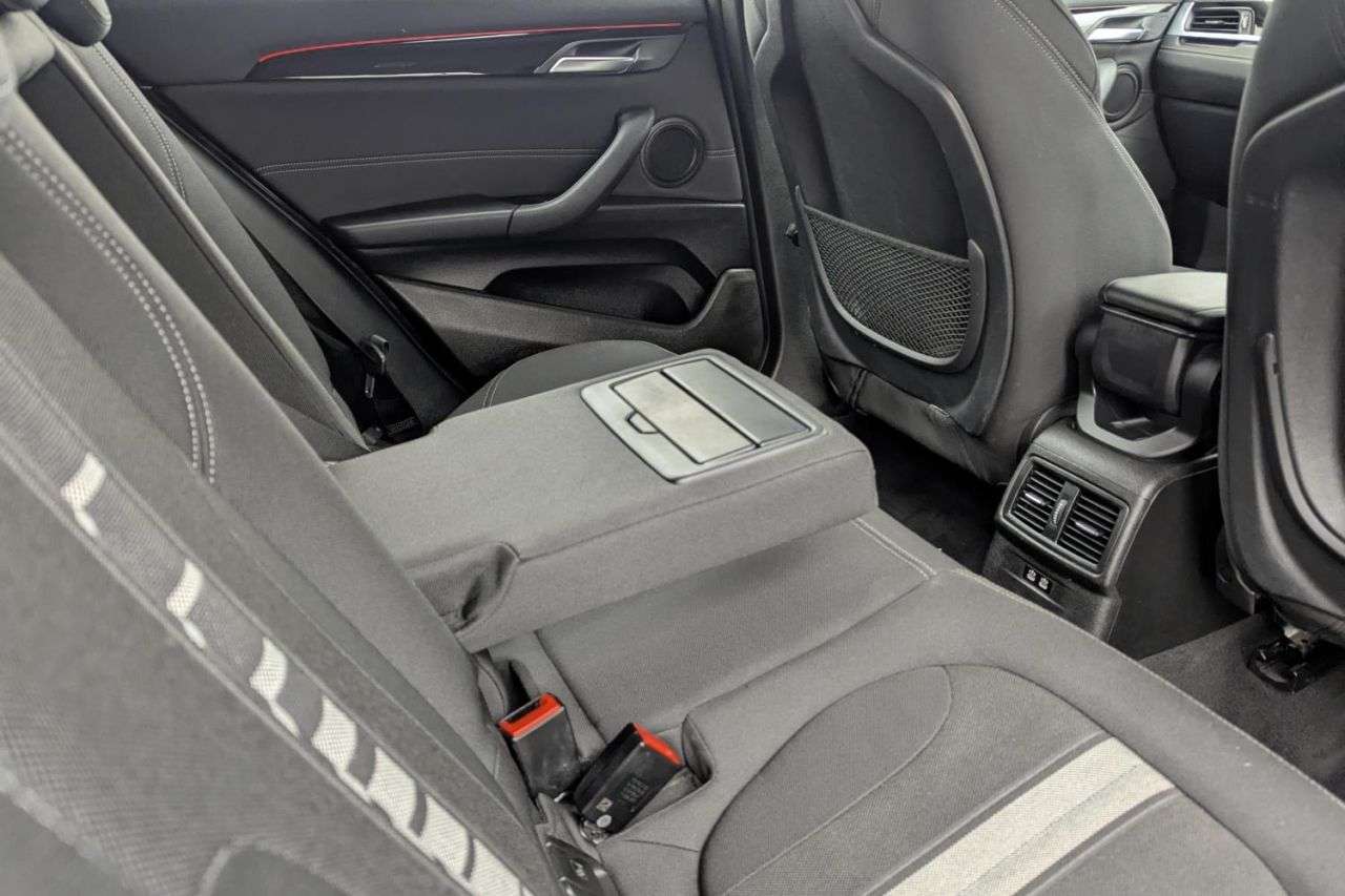 2021 BMW X2 2021 BMW X2