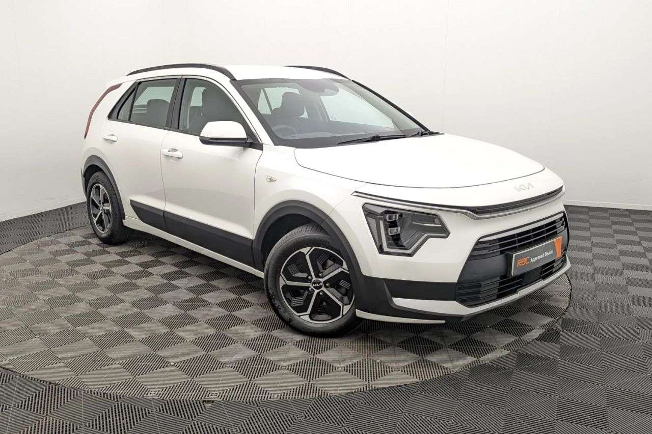A 2022 KIA NIRO 1.6h GDi 2 SUV 5dr Petrol Hybrid DCT Euro 6 (s/s) (139 bhp) Award Winning 5 A 2022 KIA NIRO 1.6h GDi 2 SUV 5dr Petrol Hybrid DCT Euro 6 (s/s) (139 bhp) Award Winning 5