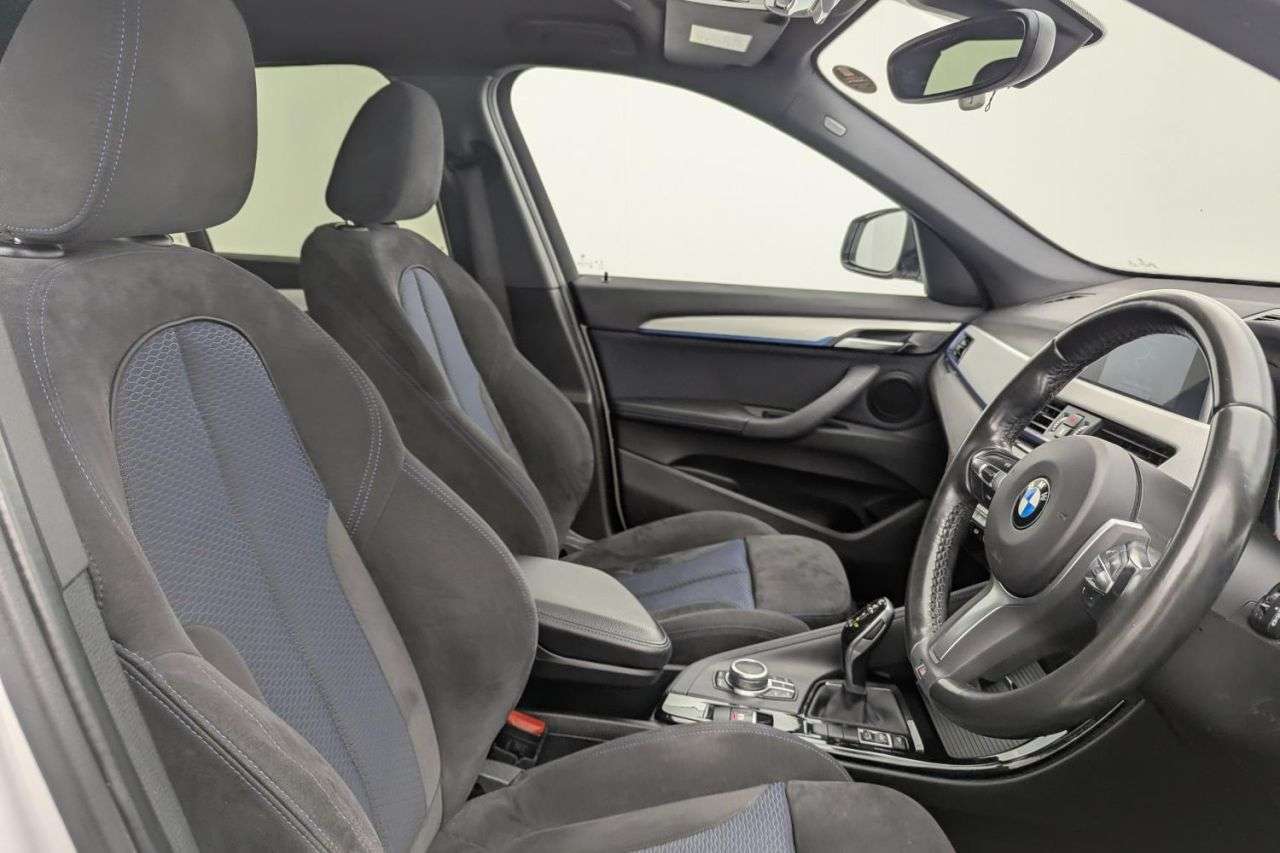 A 2019 BMW X1 2.0 20i GPF M Sport SUV 5dr Petrol DCT sDrive Euro 6 (s/s) (192 ps) Award W A 2019 BMW X1 2.0 20i GPF M Sport SUV 5dr Petrol DCT sDrive Euro 6 (s/s) (192 ps) Award W