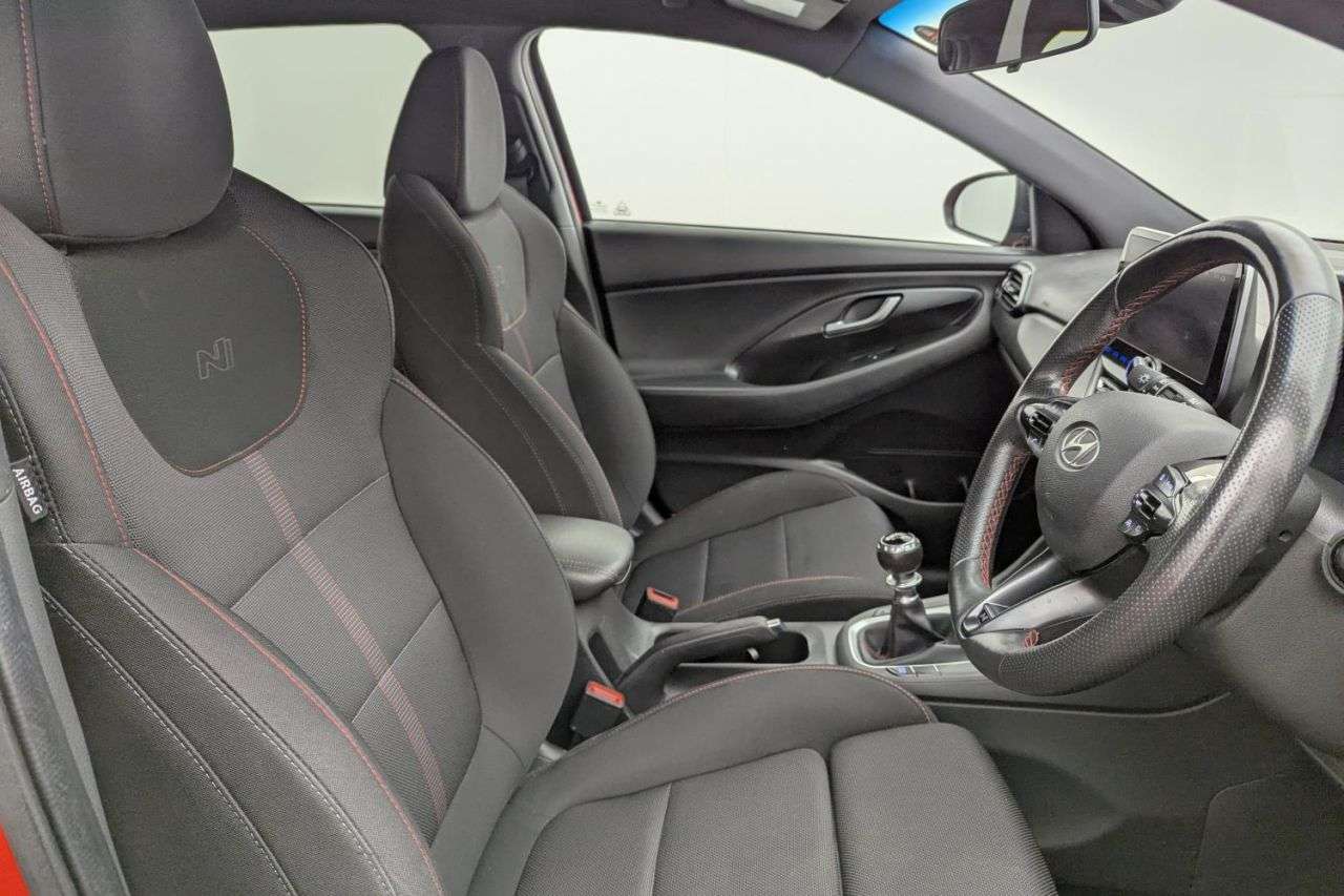 A 2022 HYUNDAI I30 1.5 T-GDi MHEV N Line Hatchback 5dr Petrol Hybrid Manual Euro 6 (s/s) (159 A 2022 HYUNDAI I30 1.5 T-GDi MHEV N Line Hatchback 5dr Petrol Hybrid Manual Euro 6 (s/s) (159