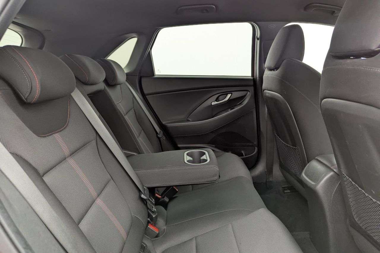 2022 HYUNDAI I30 2022 HYUNDAI I30