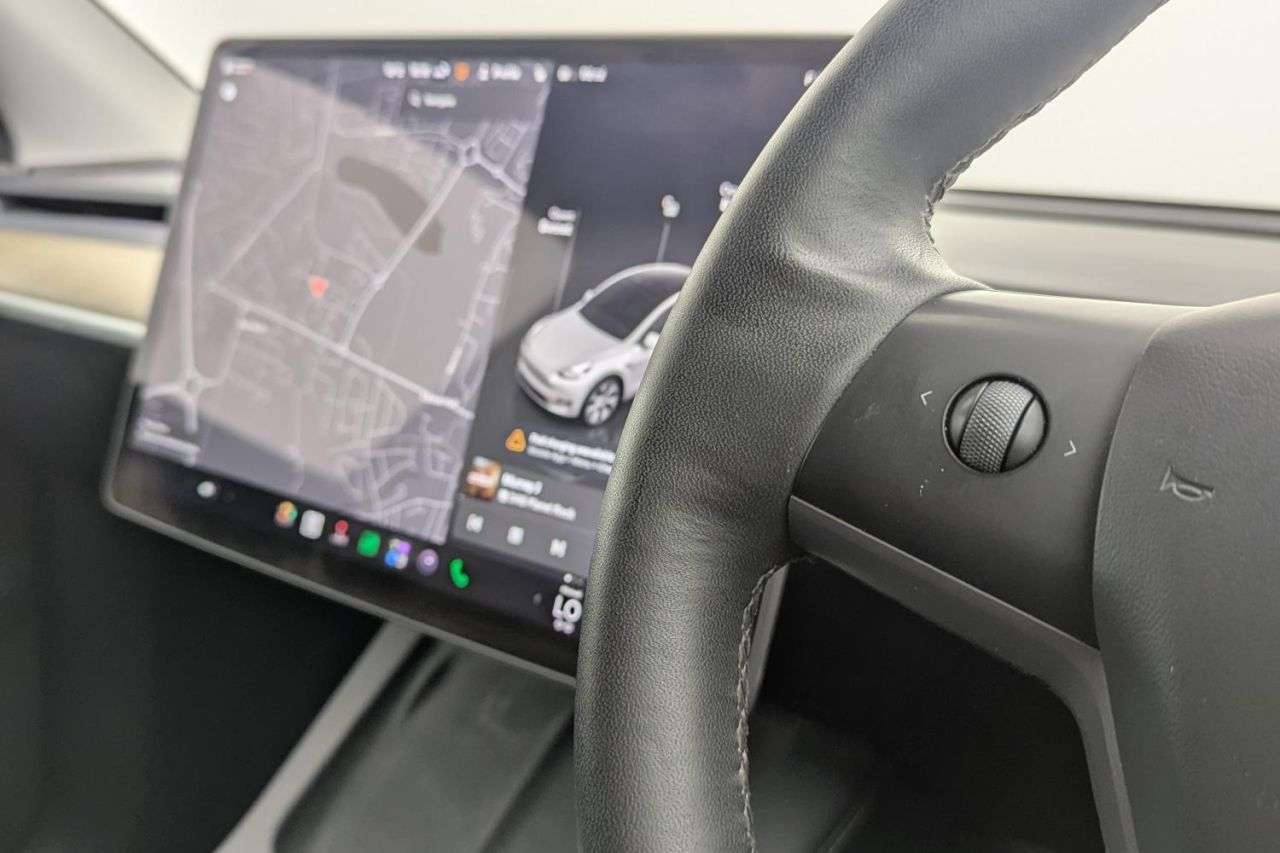 2023 TESLA MODEL Y 2023 TESLA MODEL Y