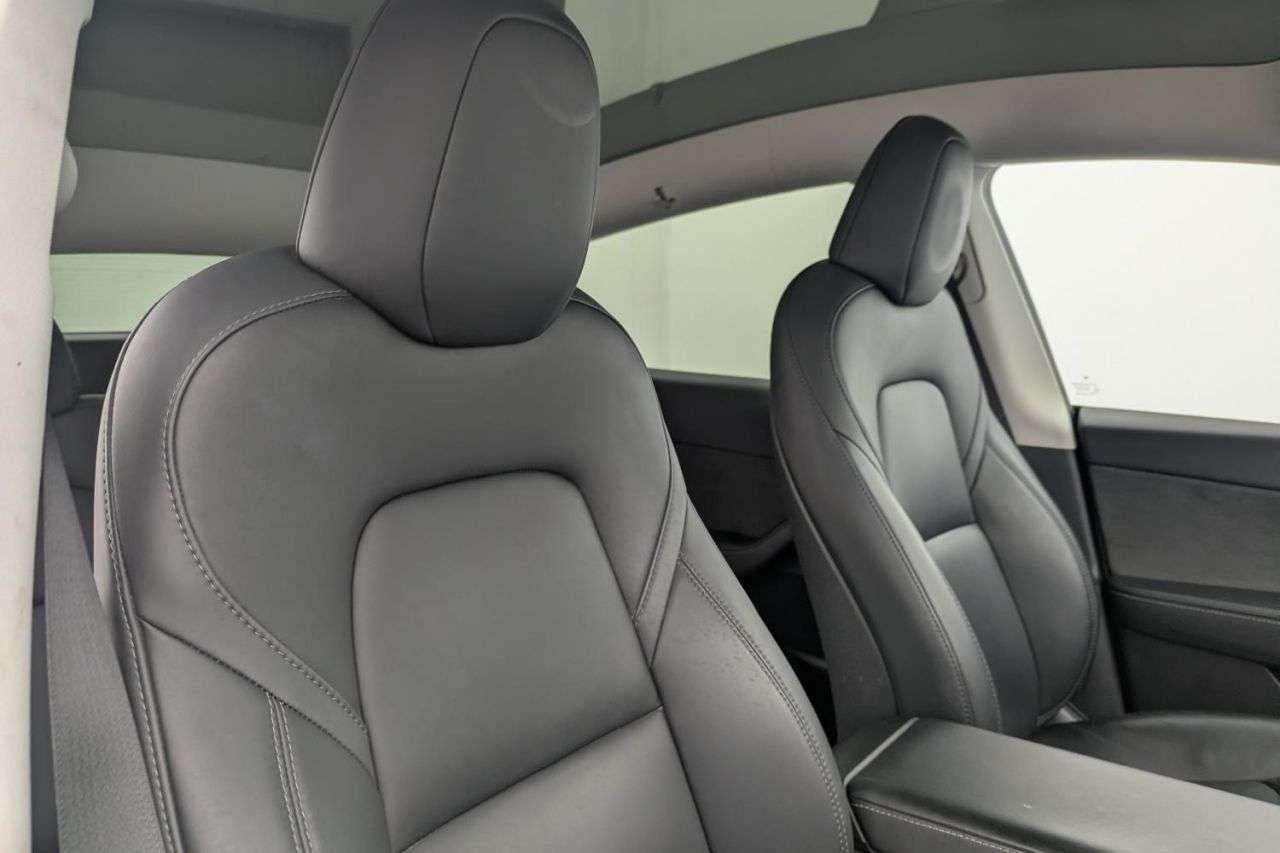 2023 TESLA MODEL Y 2023 TESLA MODEL Y