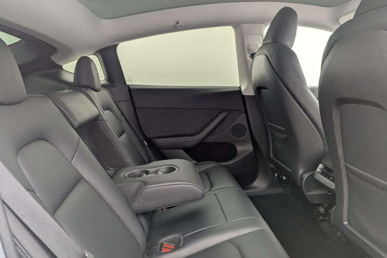 2023 TESLA MODEL Y 2023 TESLA MODEL Y
