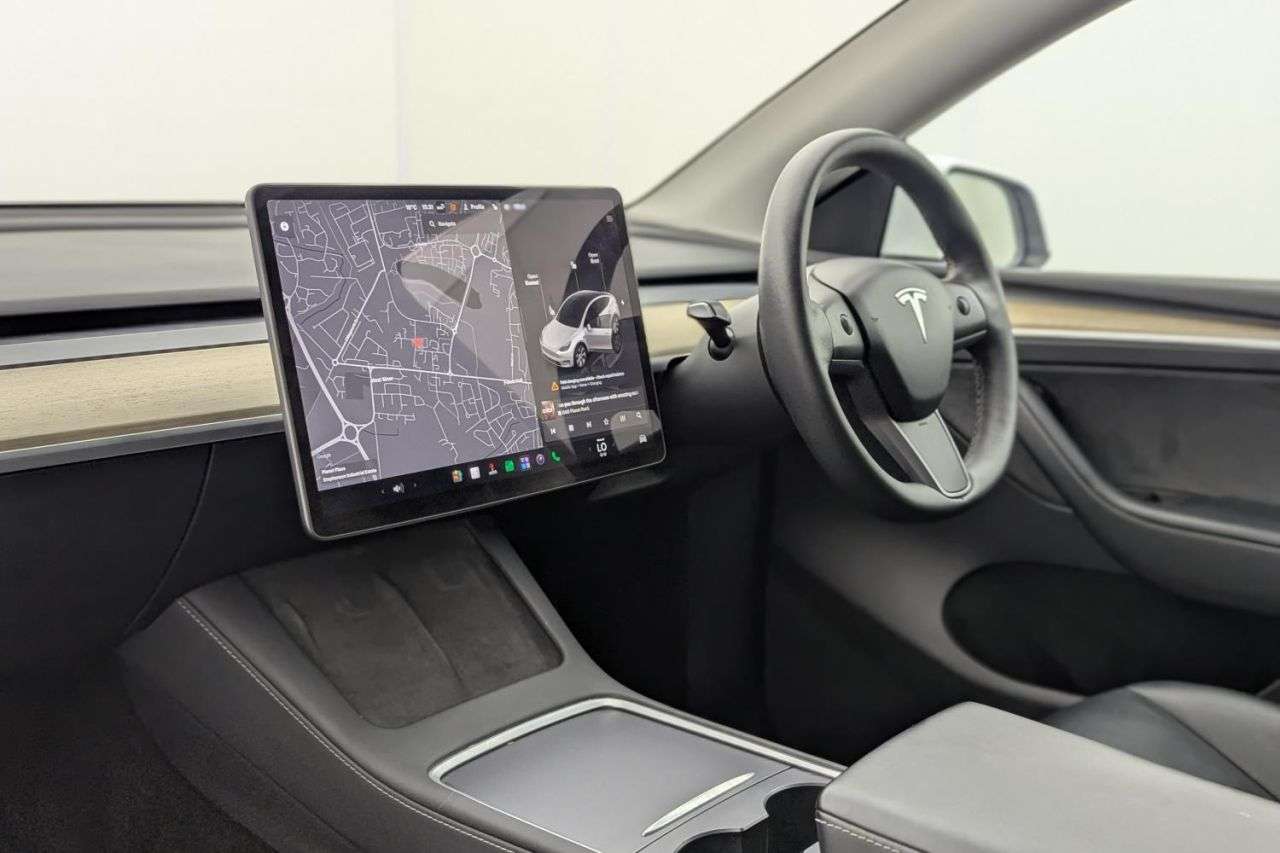 2023 TESLA MODEL Y 2023 TESLA MODEL Y