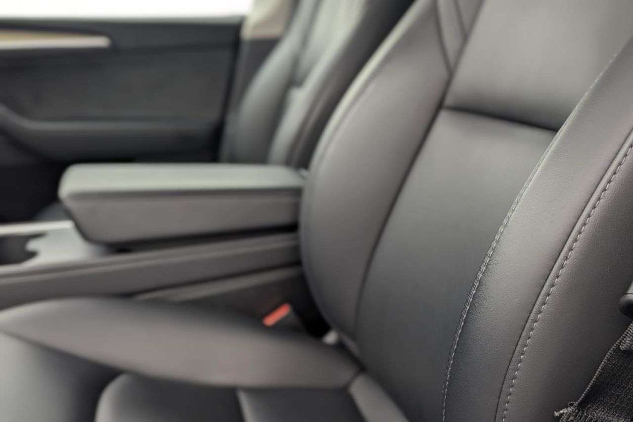 2023 TESLA MODEL Y 2023 TESLA MODEL Y