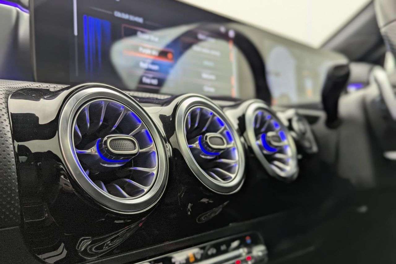 2021 MERCEDES-BENZ CLA 2021 MERCEDES-BENZ CLA