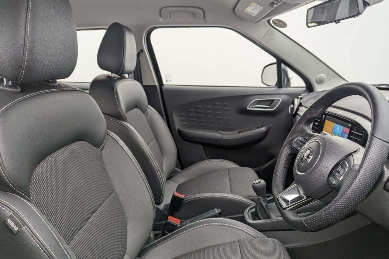 A 2024 MG MG3 1.5 VTi-TECH Exclusive Nav Hatchback 5dr Petrol Manual Euro 6 (s/s) (106 ps A 2024 MG MG3 1.5 VTi-TECH Exclusive Nav Hatchback 5dr Petrol Manual Euro 6 (s/s) (106 ps