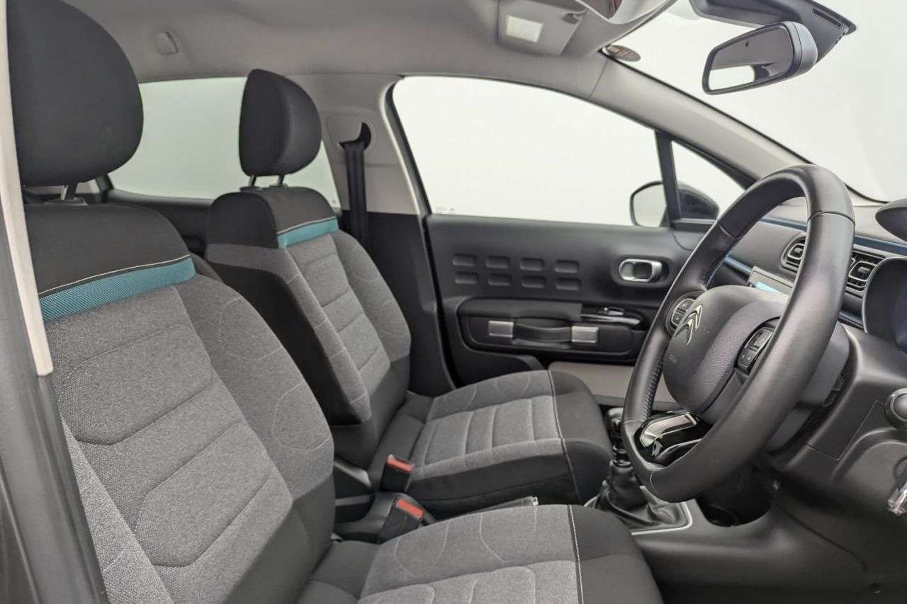 A 2023 CITROEN C3 1.2 PureTech Shine Plus Hatchback 5dr Petrol Manual Euro 6 (s/s) (110 ps) A A 2023 CITROEN C3 1.2 PureTech Shine Plus Hatchback 5dr Petrol Manual Euro 6 (s/s) (110 ps) A