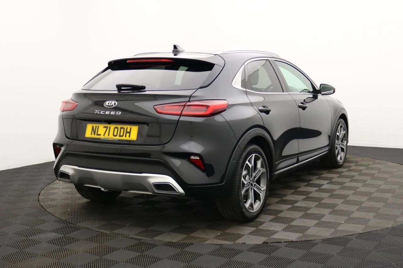 2021 KIA XCEED 2021 KIA XCEED