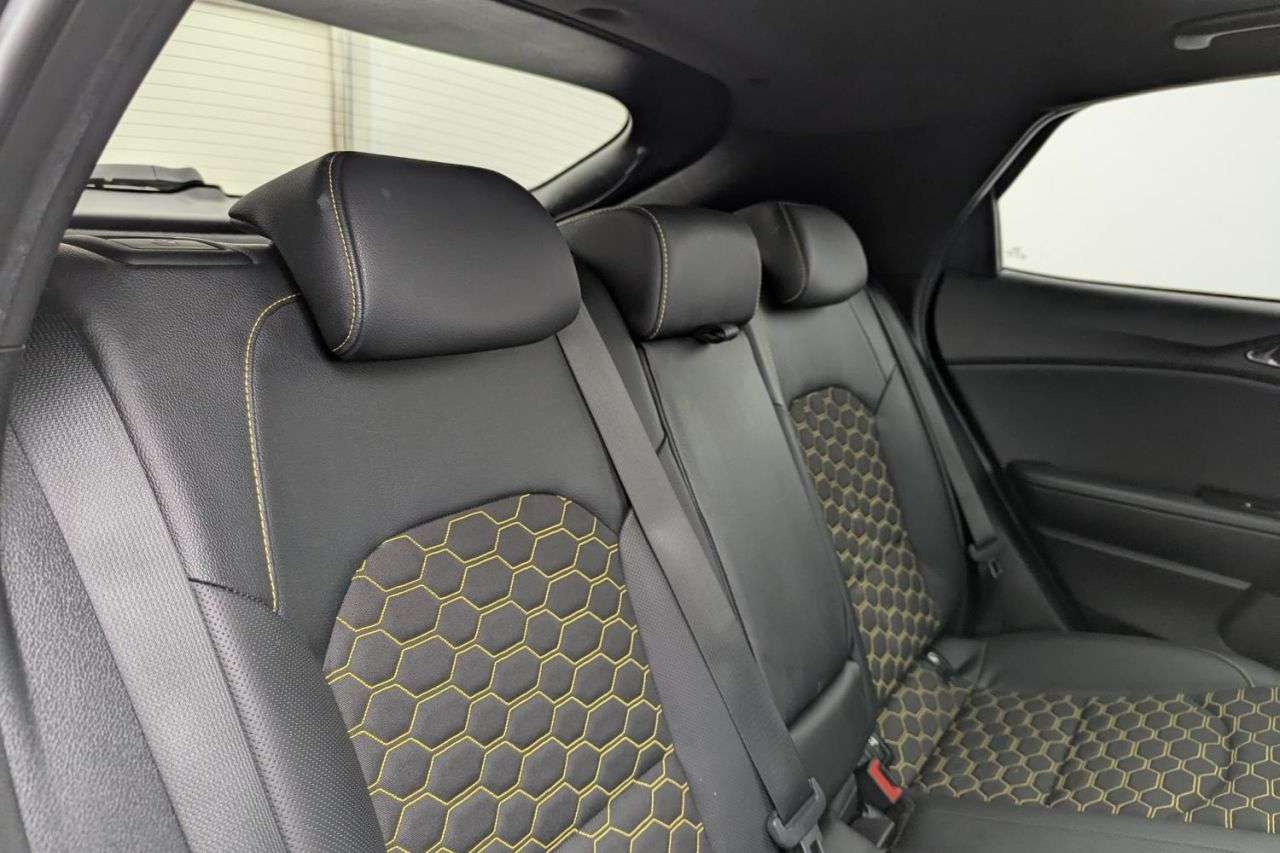 2021 KIA XCEED 2021 KIA XCEED