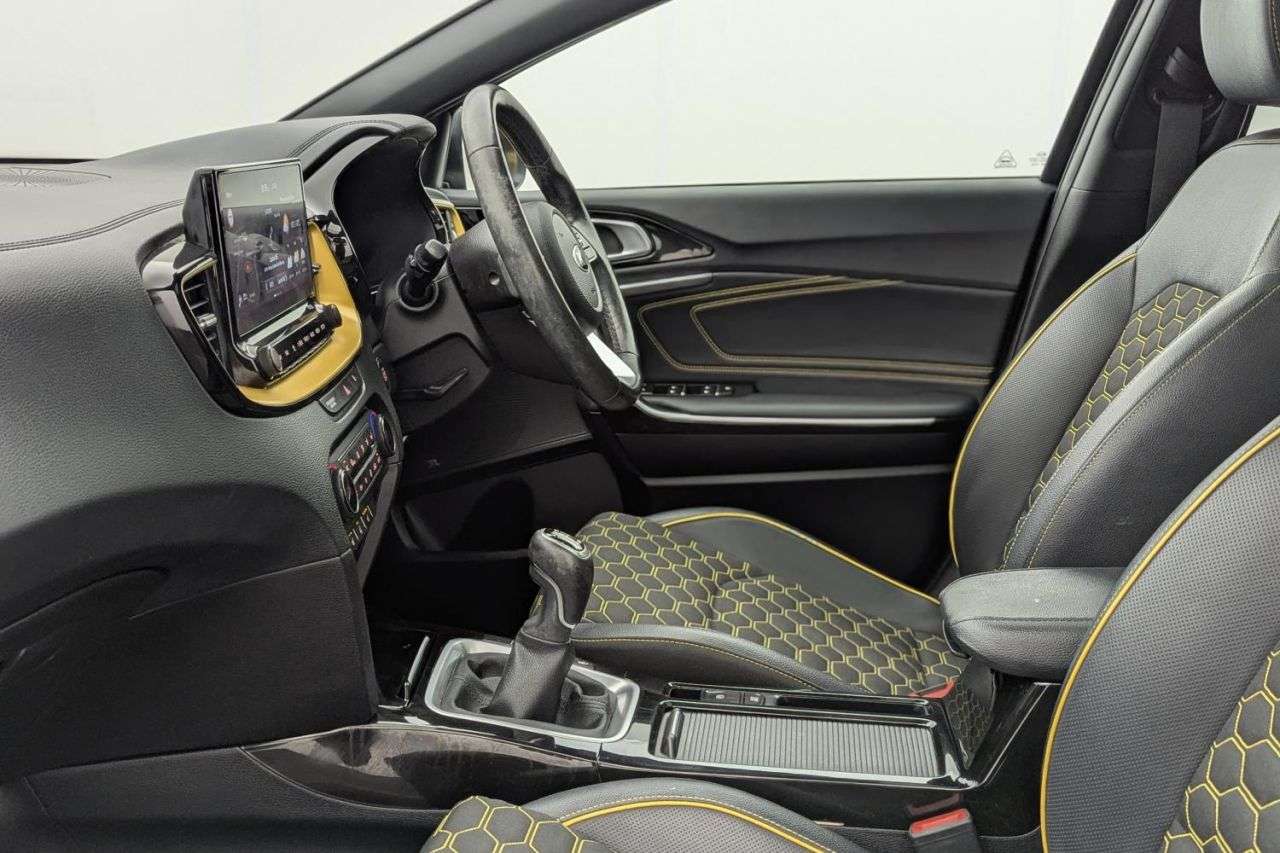 2021 KIA XCEED 2021 KIA XCEED