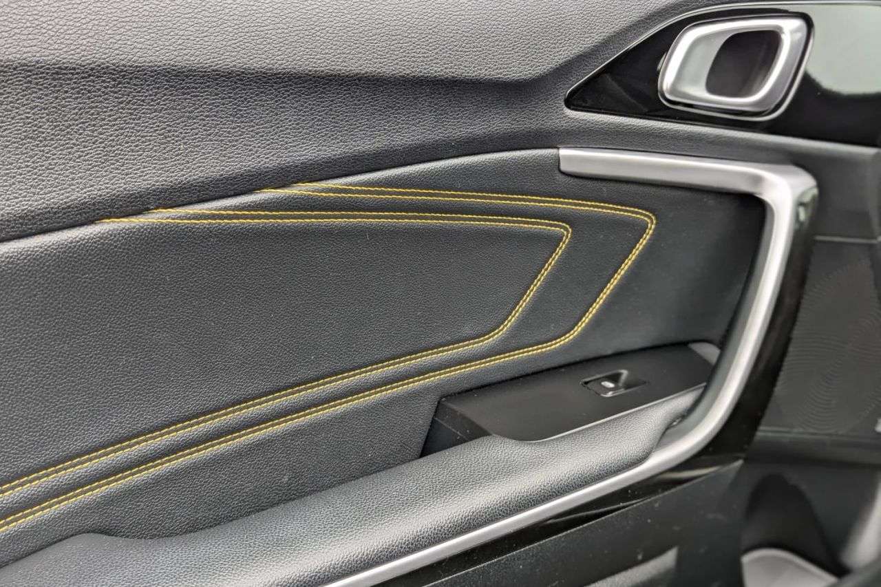 2021 KIA XCEED 2021 KIA XCEED
