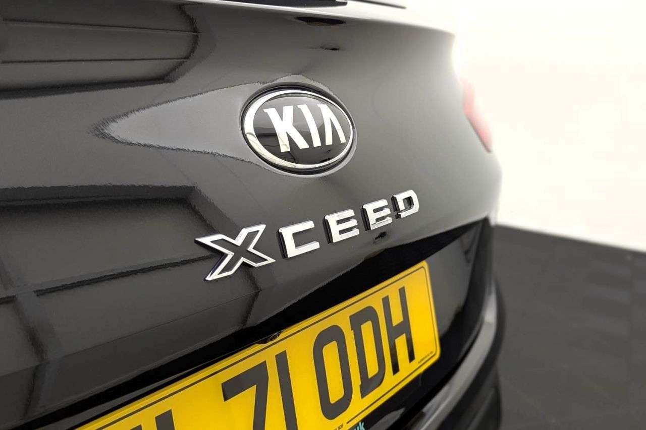 2021 KIA XCEED 2021 KIA XCEED