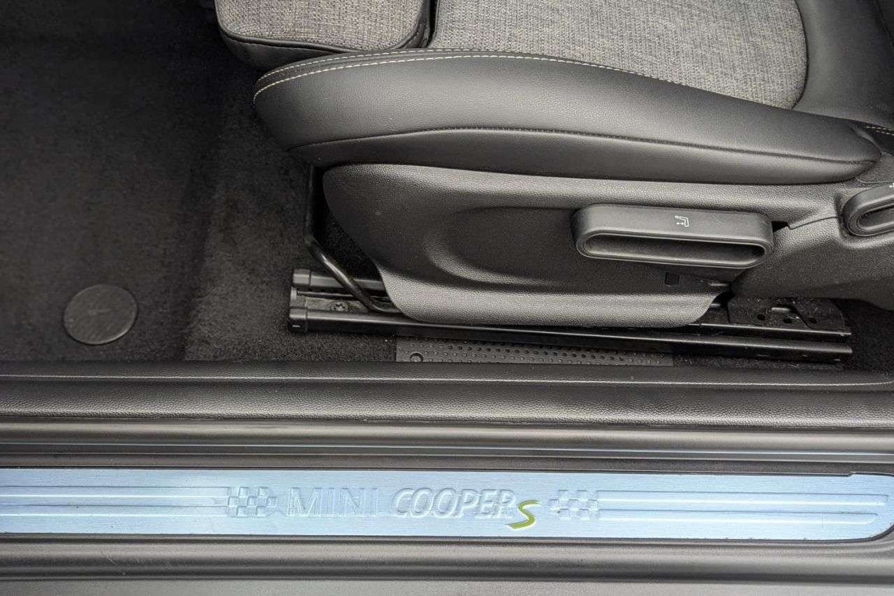 2023 MINI ELECTRIC HATCH 2023 MINI ELECTRIC HATCH