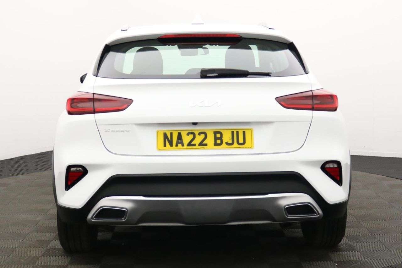 2022 KIA XCEED 2022 KIA XCEED