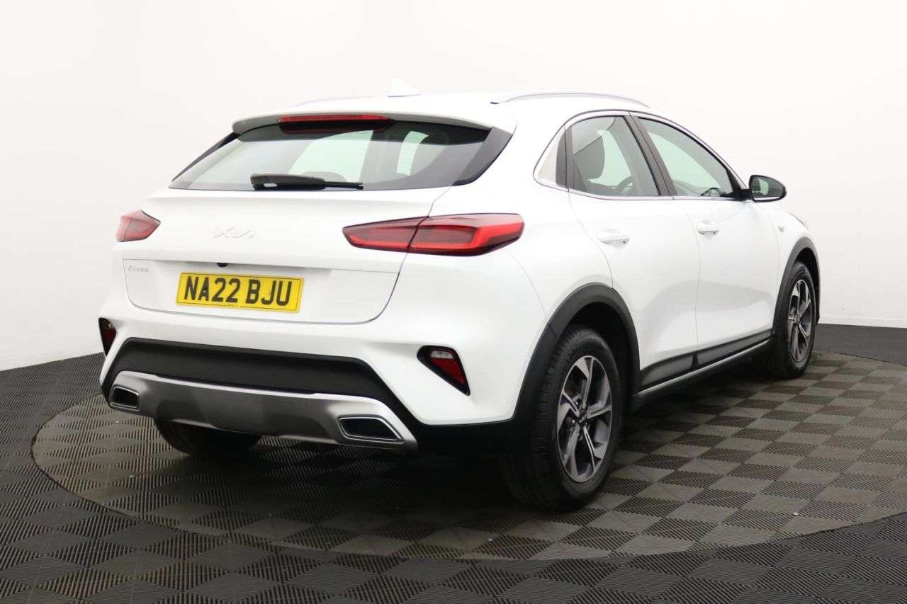 2022 KIA XCEED 2022 KIA XCEED