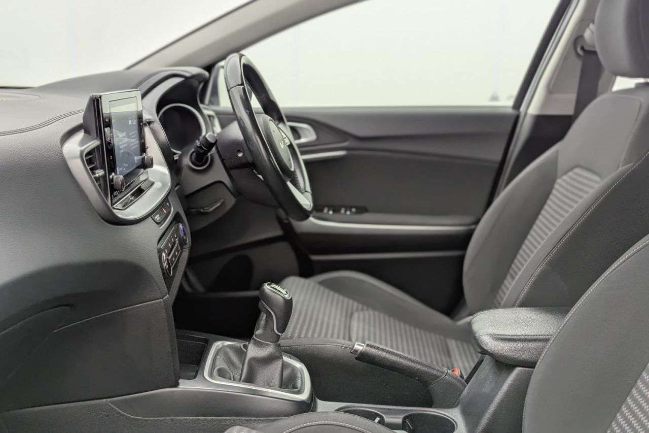 2022 KIA XCEED 2022 KIA XCEED
