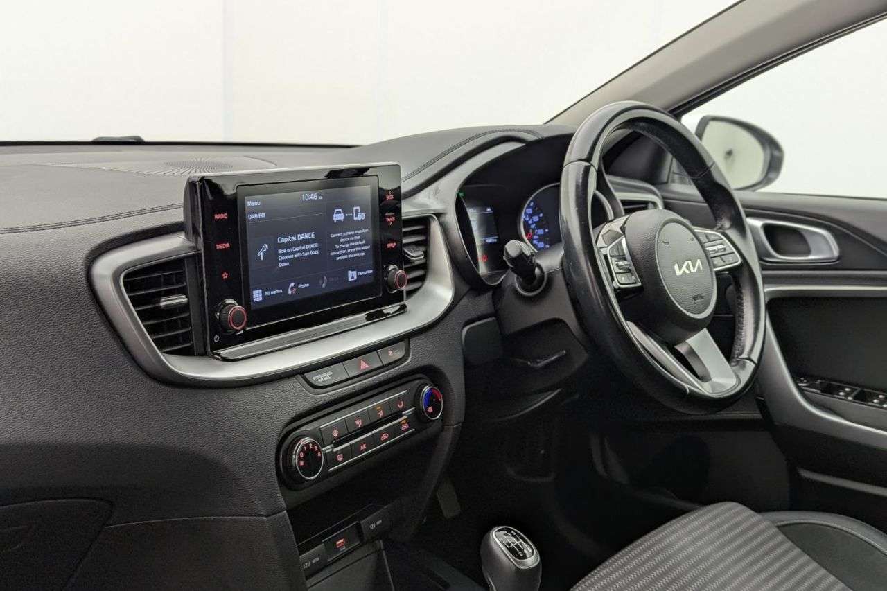 2022 KIA XCEED 2022 KIA XCEED