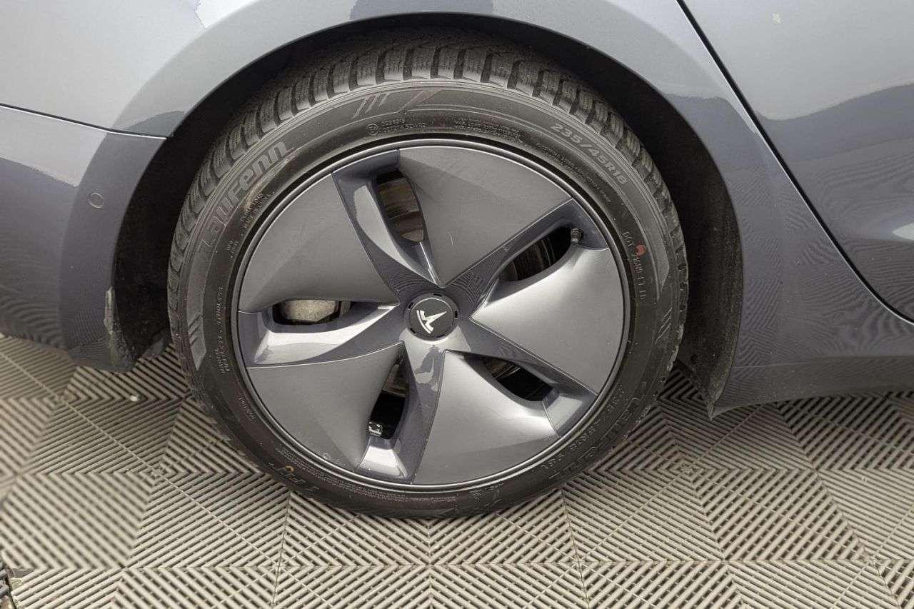 2020 TESLA MODEL 3 2020 TESLA MODEL 3