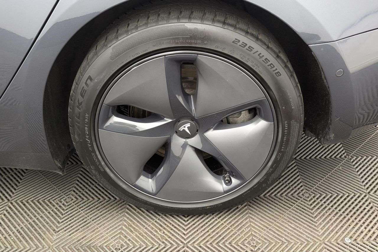 2020 TESLA MODEL 3 2020 TESLA MODEL 3