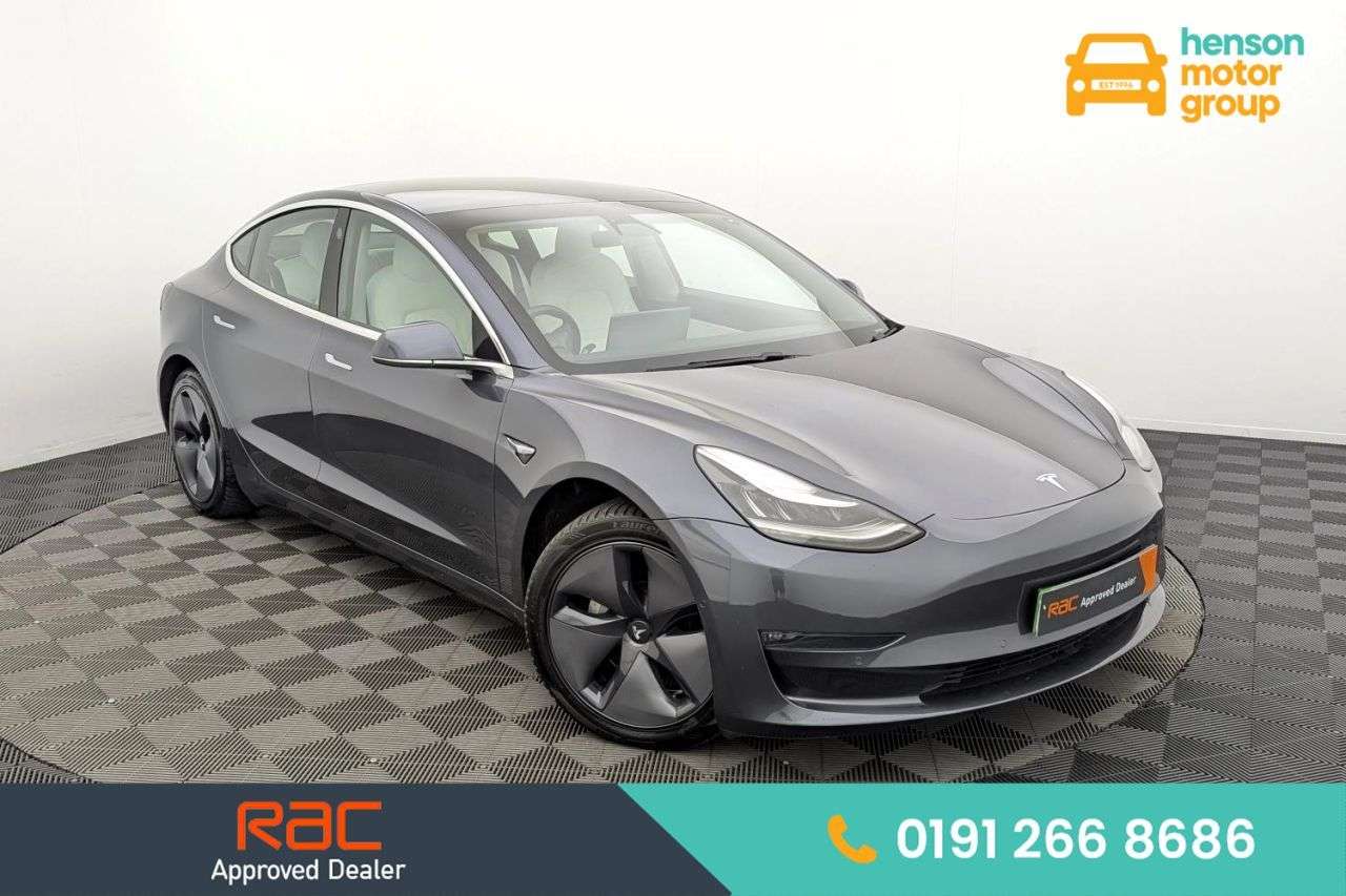A 2020 TESLA MODEL 3 (Dual Motor) Long Range Saloon 4dr Electric Auto 4WDE (346 ps) Award Winnin A 2020 TESLA MODEL 3 (Dual Motor) Long Range Saloon 4dr Electric Auto 4WDE (346 ps) Award Winnin