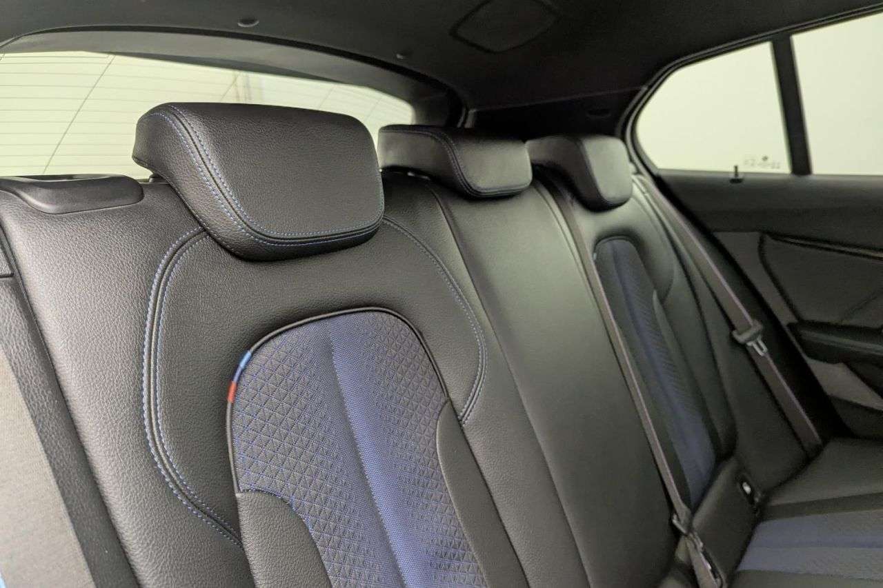 2022 BMW 1 SERIES 2022 BMW 1 SERIES