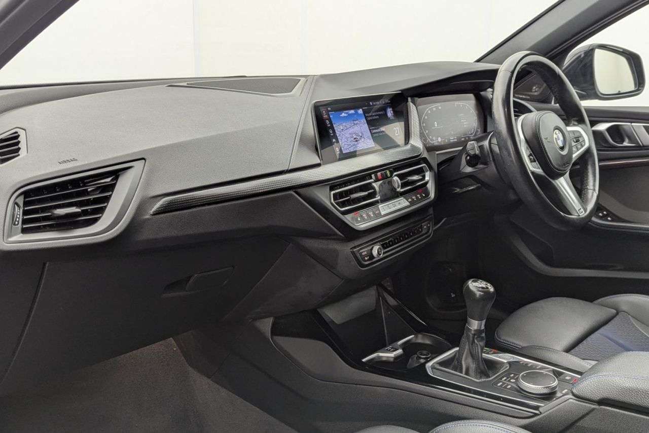 2022 BMW 1 SERIES 2022 BMW 1 SERIES