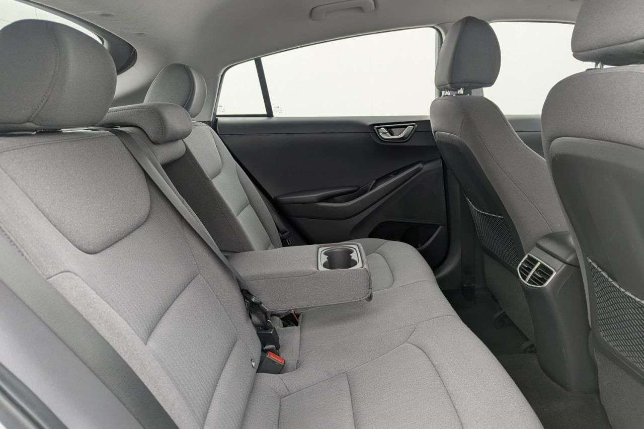 2021 HYUNDAI IONIQ 2021 HYUNDAI IONIQ