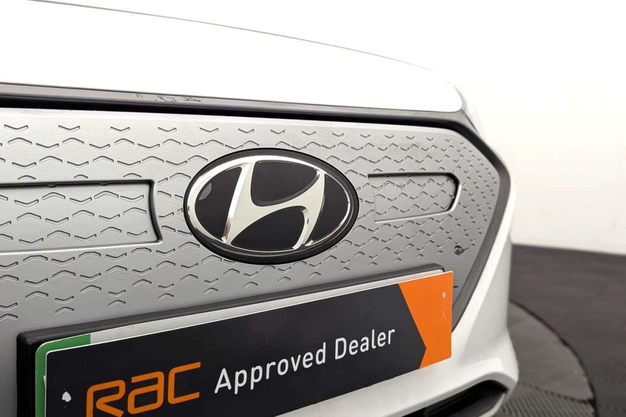 2021 HYUNDAI IONIQ 2021 HYUNDAI IONIQ