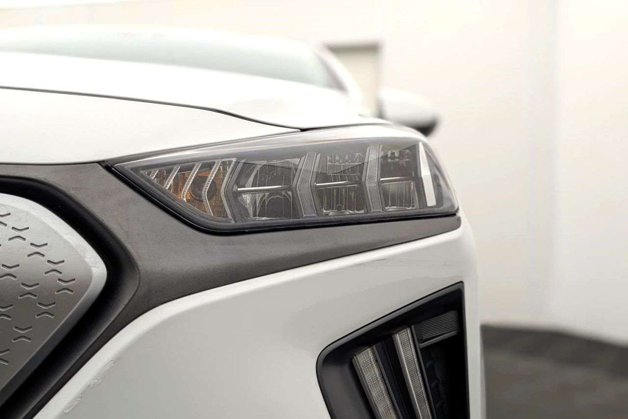 2021 HYUNDAI IONIQ 2021 HYUNDAI IONIQ