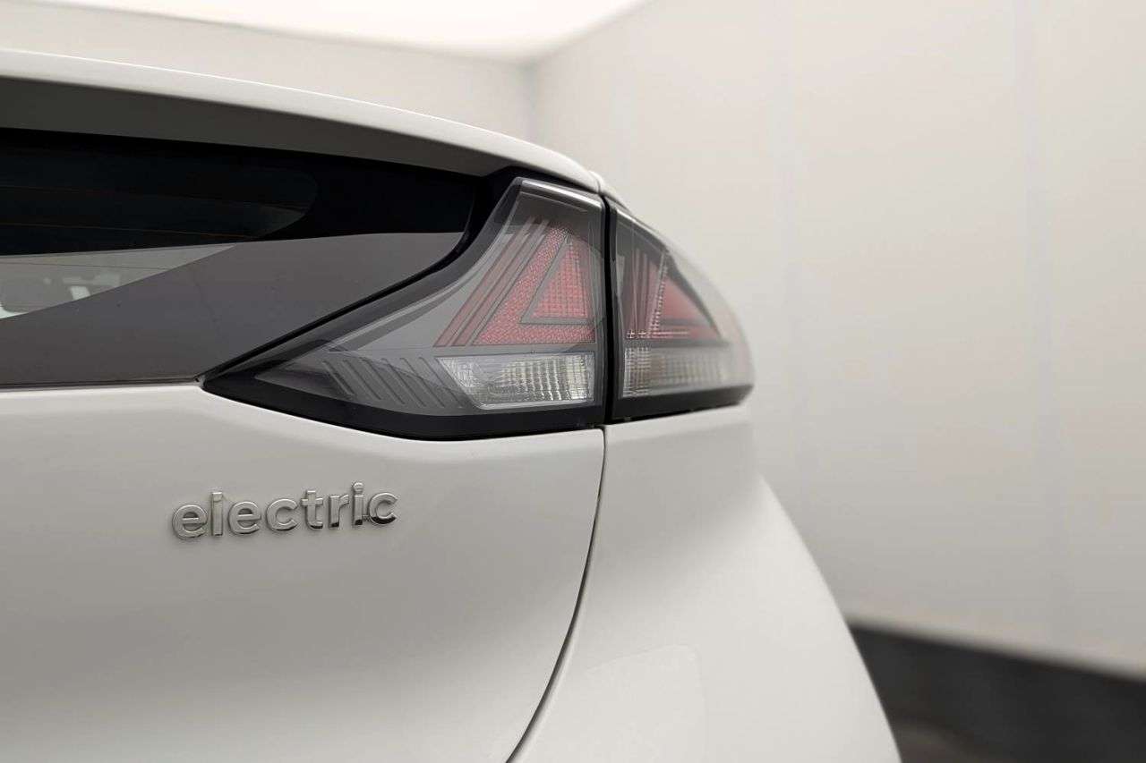 2021 HYUNDAI IONIQ 2021 HYUNDAI IONIQ