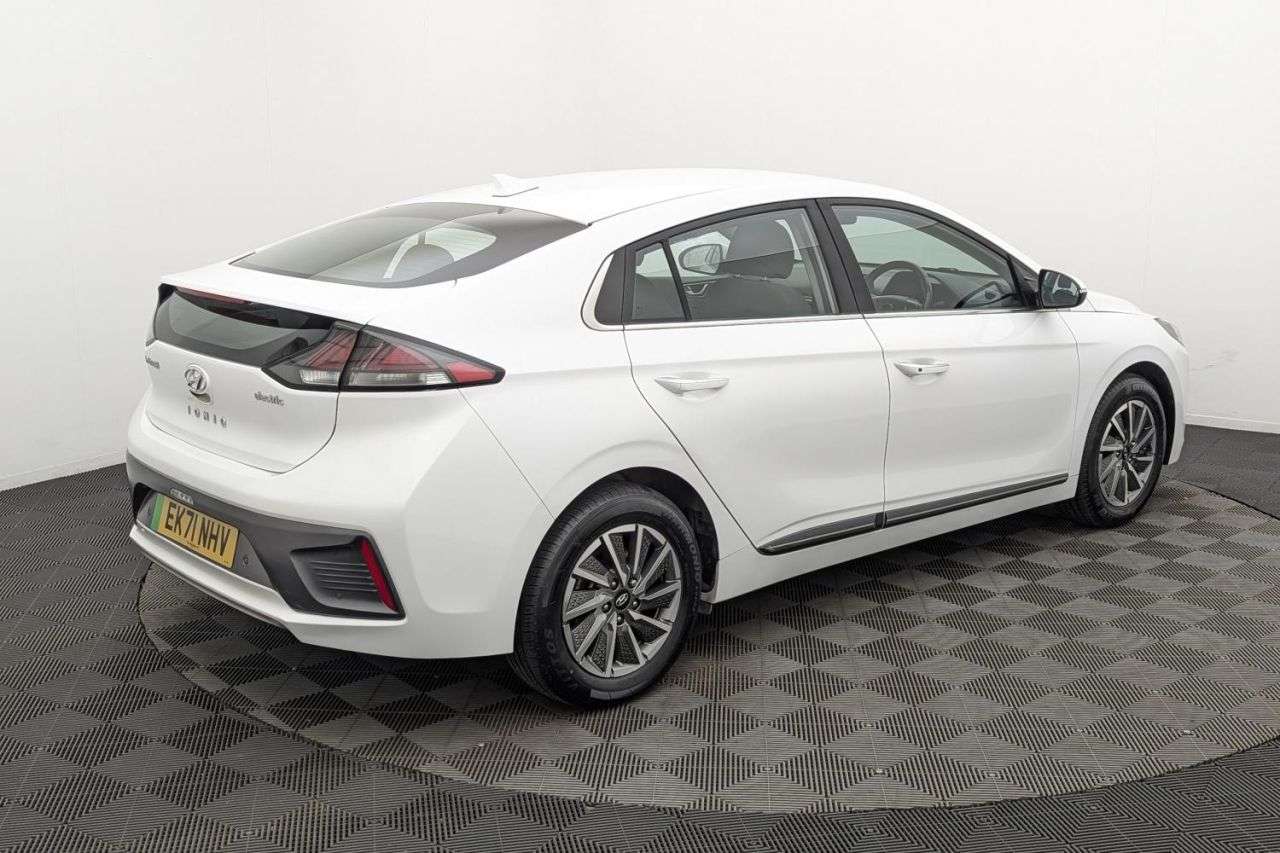 2021 HYUNDAI IONIQ 2021 HYUNDAI IONIQ