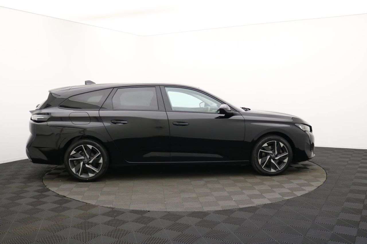 A 2023 PEUGEOT 308 SW 1.2 PureTech Allure Premium Estate 5dr Petrol EAT Euro 6 (s/s) (130 ps) Awa A 2023 PEUGEOT 308 SW 1.2 PureTech Allure Premium Estate 5dr Petrol EAT Euro 6 (s/s) (130 ps) Awa