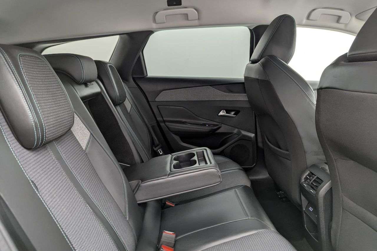 2023 PEUGEOT 308 SW 2023 PEUGEOT 308 SW
