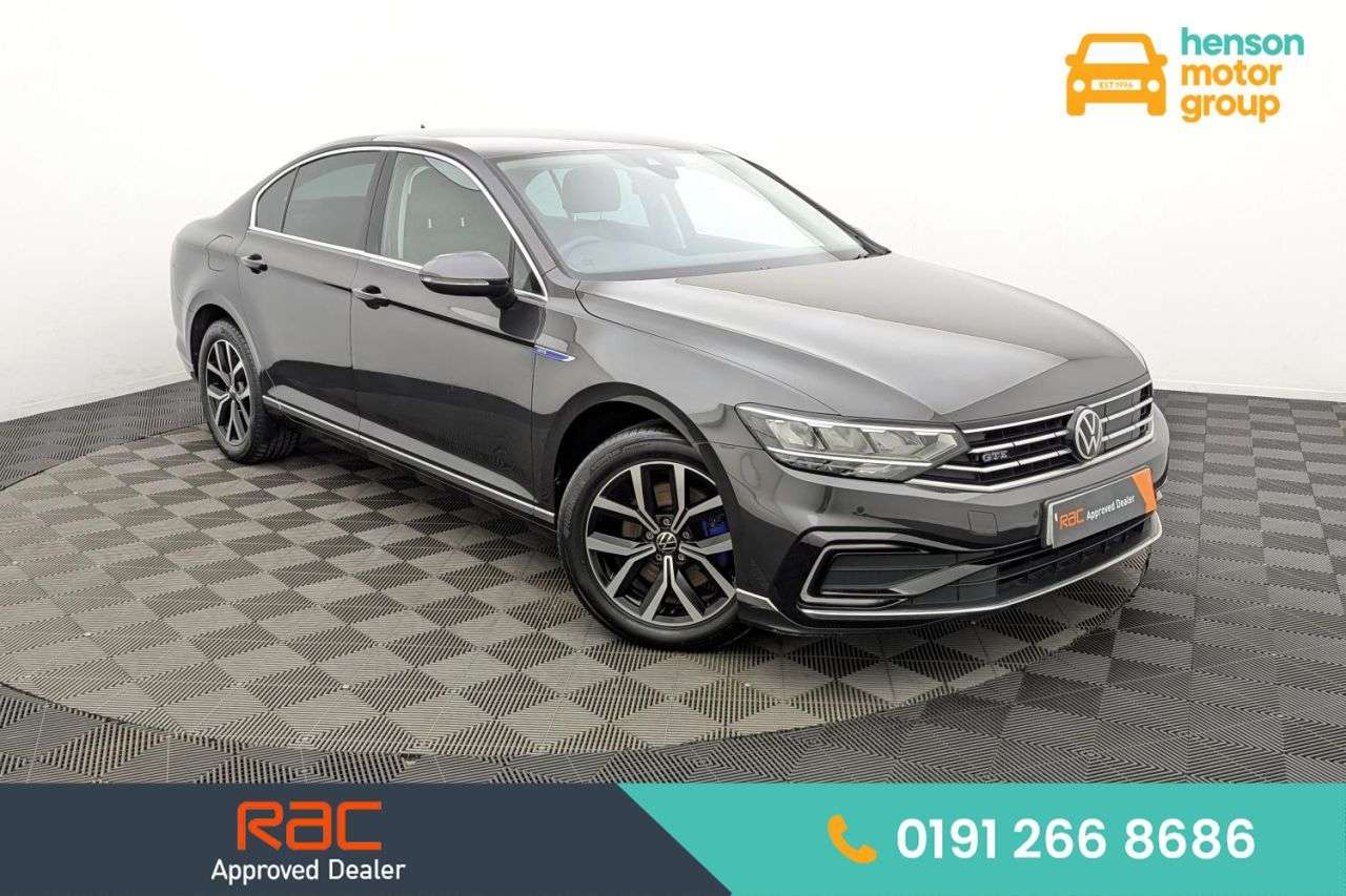 A 2022 VOLKSWAGEN PASSAT 1.4 TSI 13kWh GTE Saloon 4dr Petrol Plug-in Hybrid DSG Euro 6 (s/s) (218 ps A 2022 VOLKSWAGEN PASSAT 1.4 TSI 13kWh GTE Saloon 4dr Petrol Plug-in Hybrid DSG Euro 6 (s/s) (218 ps