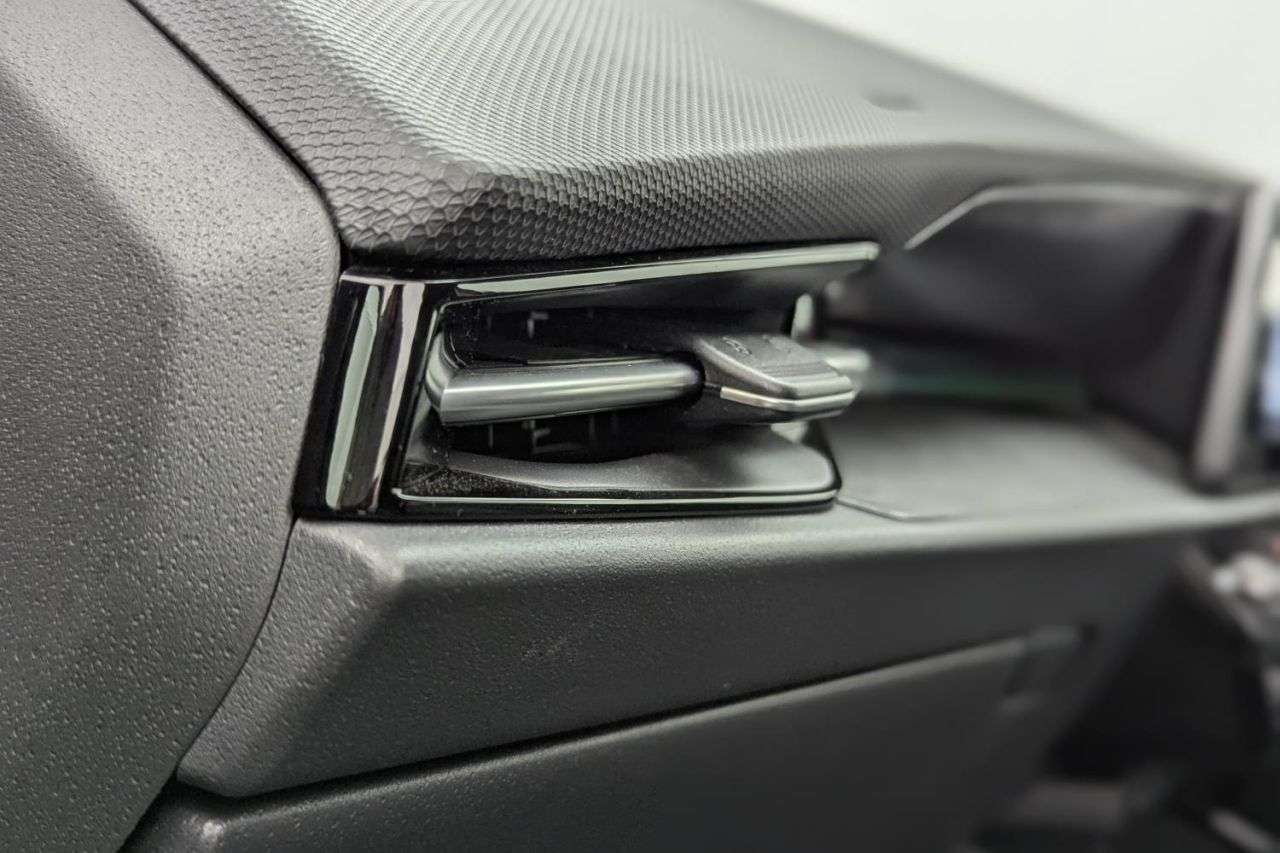 2023 KIA NIRO 2023 KIA NIRO