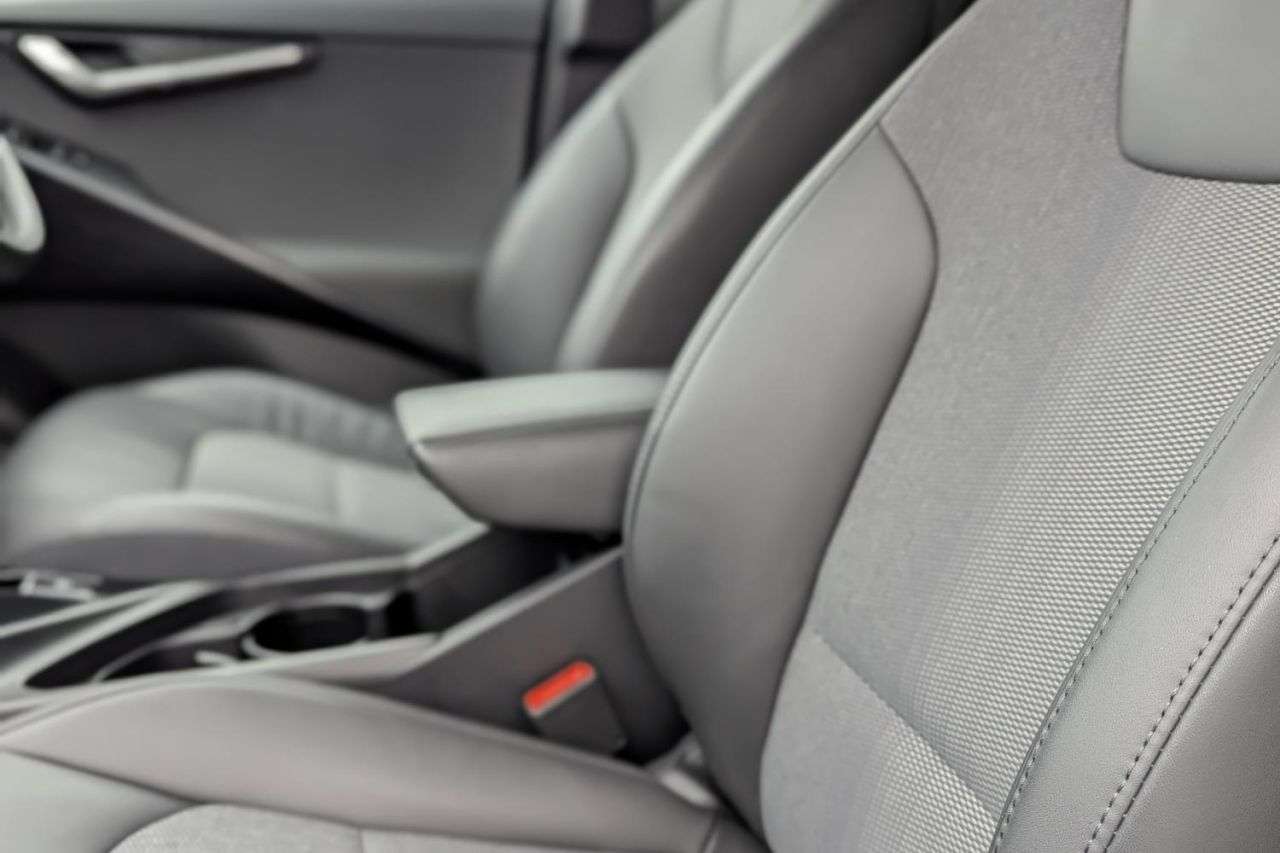 2023 KIA NIRO 2023 KIA NIRO
