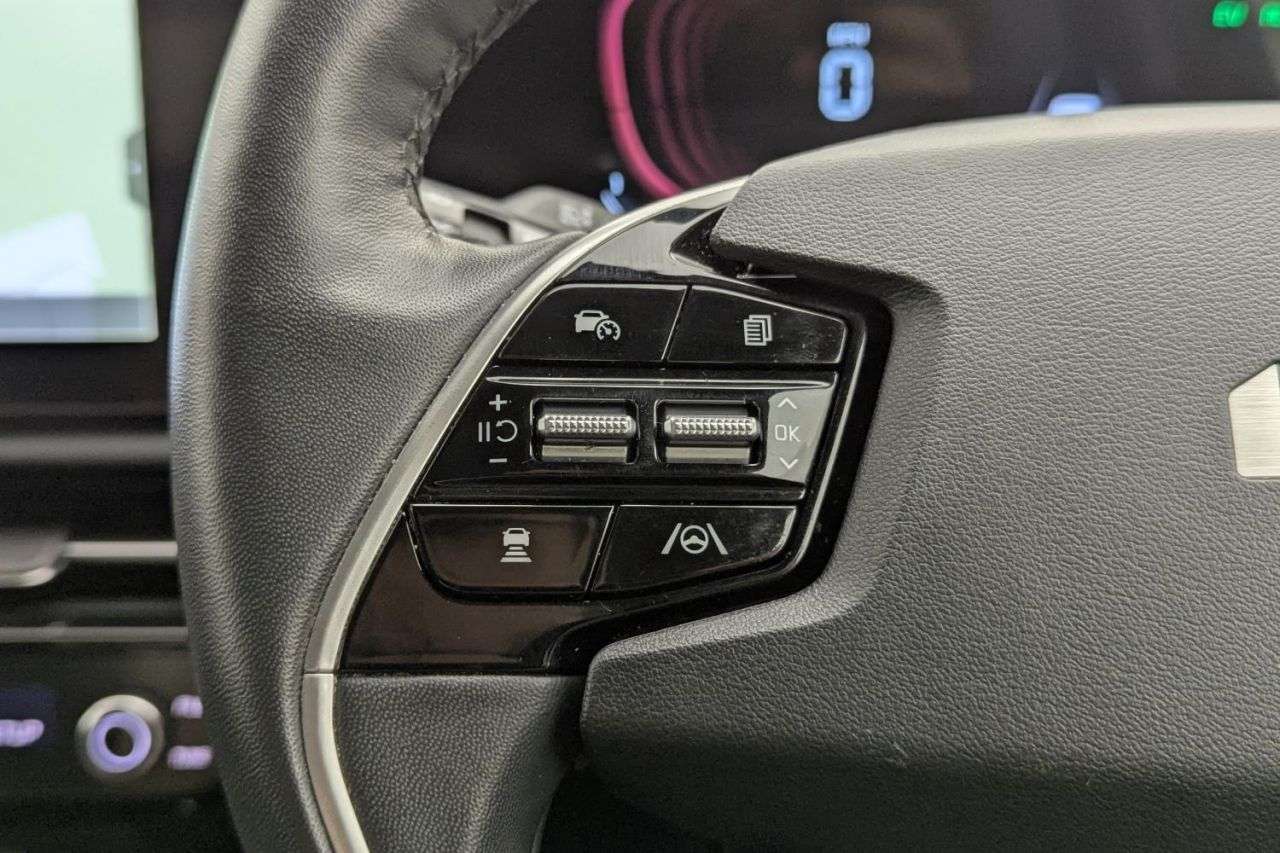 2023 KIA NIRO 2023 KIA NIRO