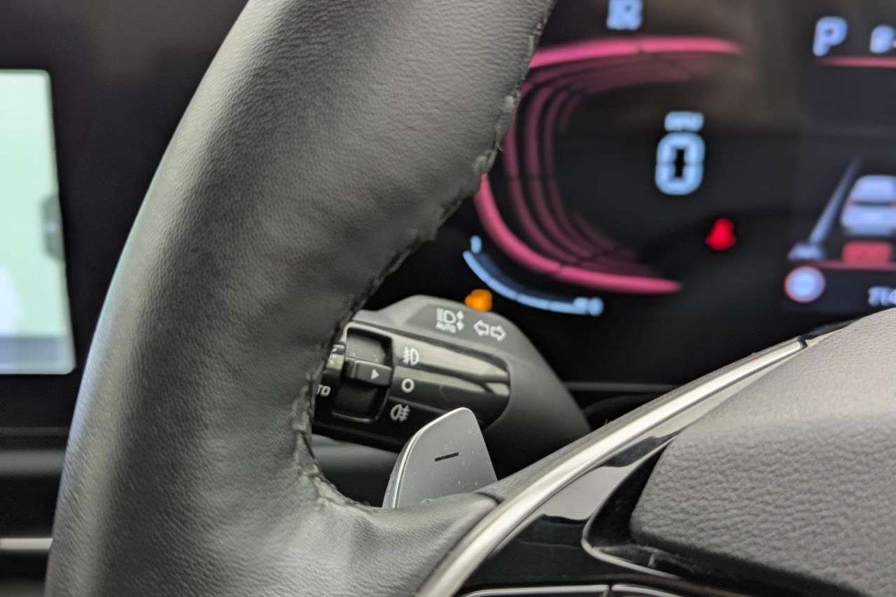 2023 KIA NIRO 2023 KIA NIRO