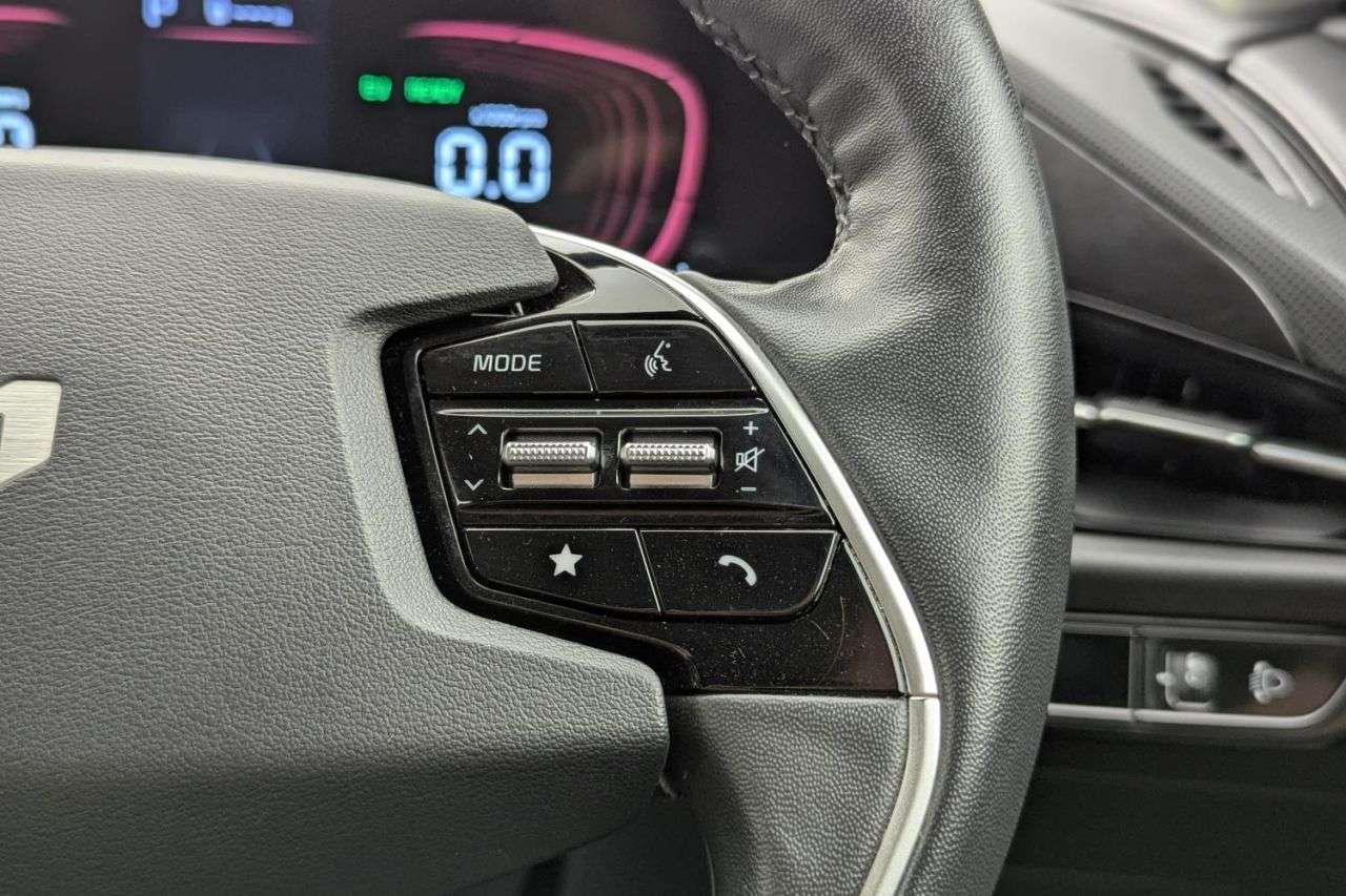 2023 KIA NIRO 2023 KIA NIRO