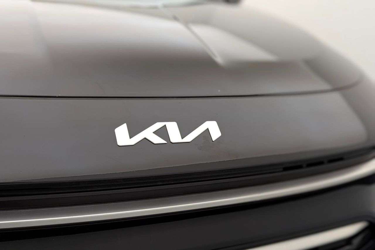 2023 KIA NIRO 2023 KIA NIRO