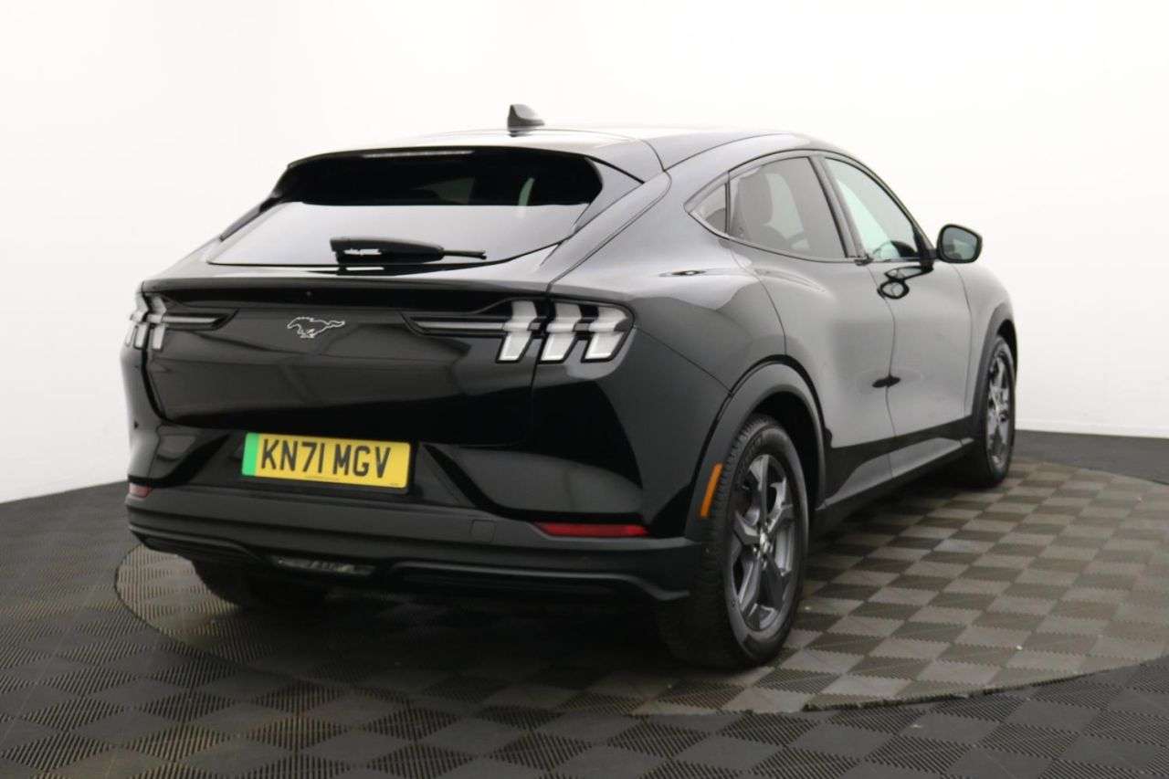 2021 FORD MUSTANG MACH-E 2021 FORD MUSTANG MACH-E