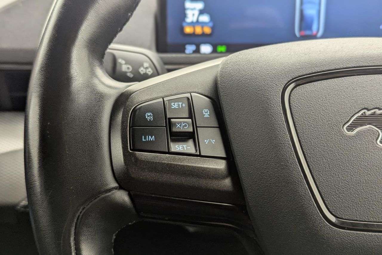 2021 FORD MUSTANG MACH-E 2021 FORD MUSTANG MACH-E