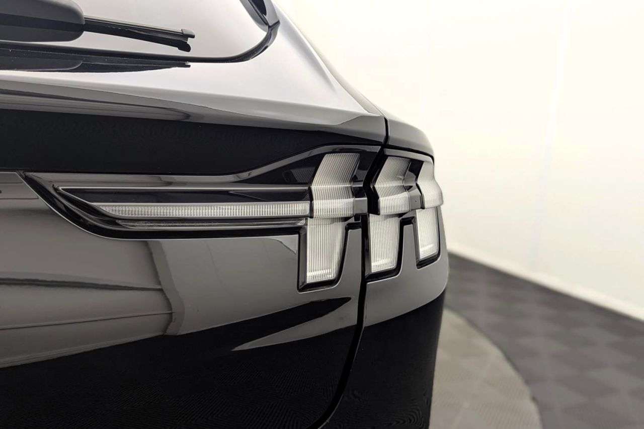 2021 FORD MUSTANG MACH-E 2021 FORD MUSTANG MACH-E