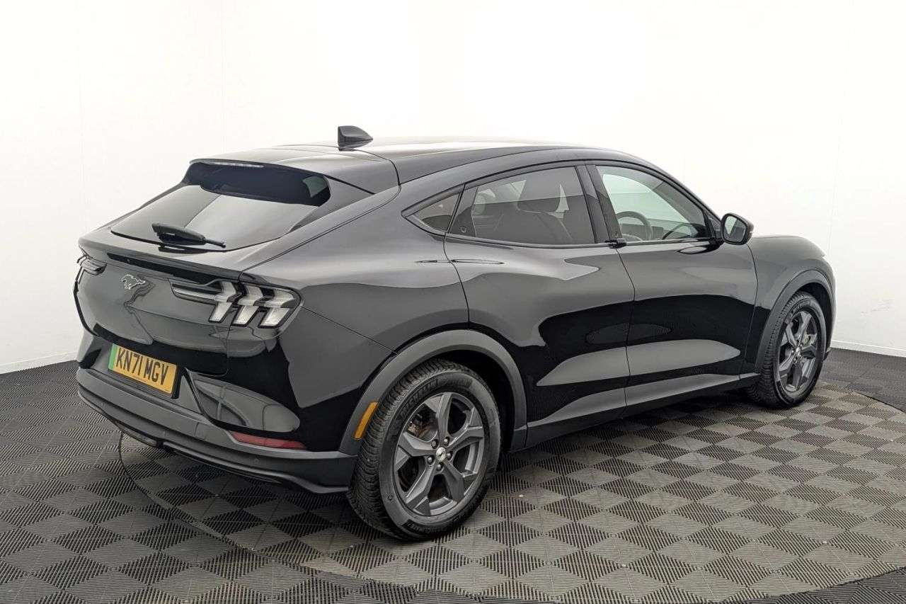 2021 FORD MUSTANG MACH-E 2021 FORD MUSTANG MACH-E