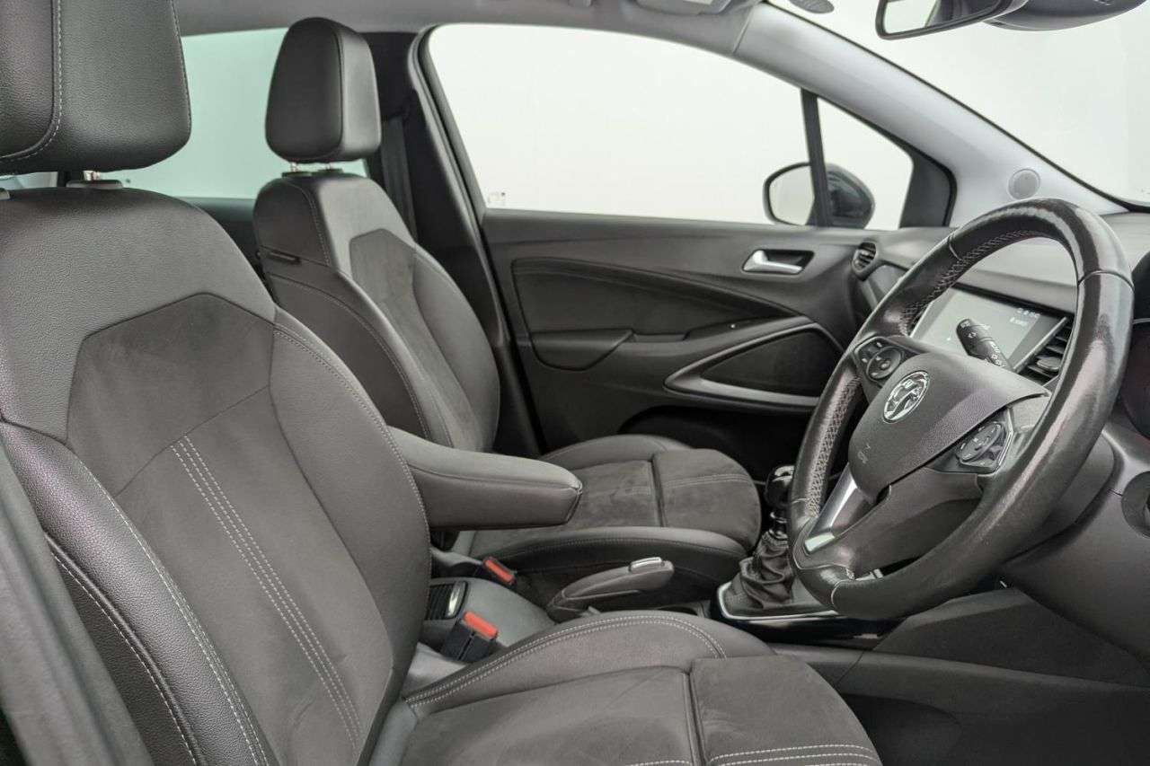 A 2023 VAUXHALL CROSSLAND 1.2 Turbo Ultimate SUV 5dr Petrol Manual Euro 6 (s/s) (110 ps) Award Winnin A 2023 VAUXHALL CROSSLAND 1.2 Turbo Ultimate SUV 5dr Petrol Manual Euro 6 (s/s) (110 ps) Award Winnin