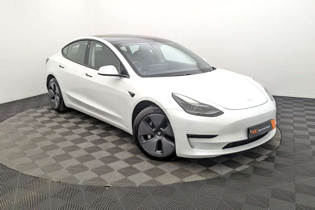 A 2021 TESLA MODEL 3 (Dual Motor) Long Range Saloon 4dr Electric Auto 4WDE (346 ps) Award Winnin A 2021 TESLA MODEL 3 (Dual Motor) Long Range Saloon 4dr Electric Auto 4WDE (346 ps) Award Winnin